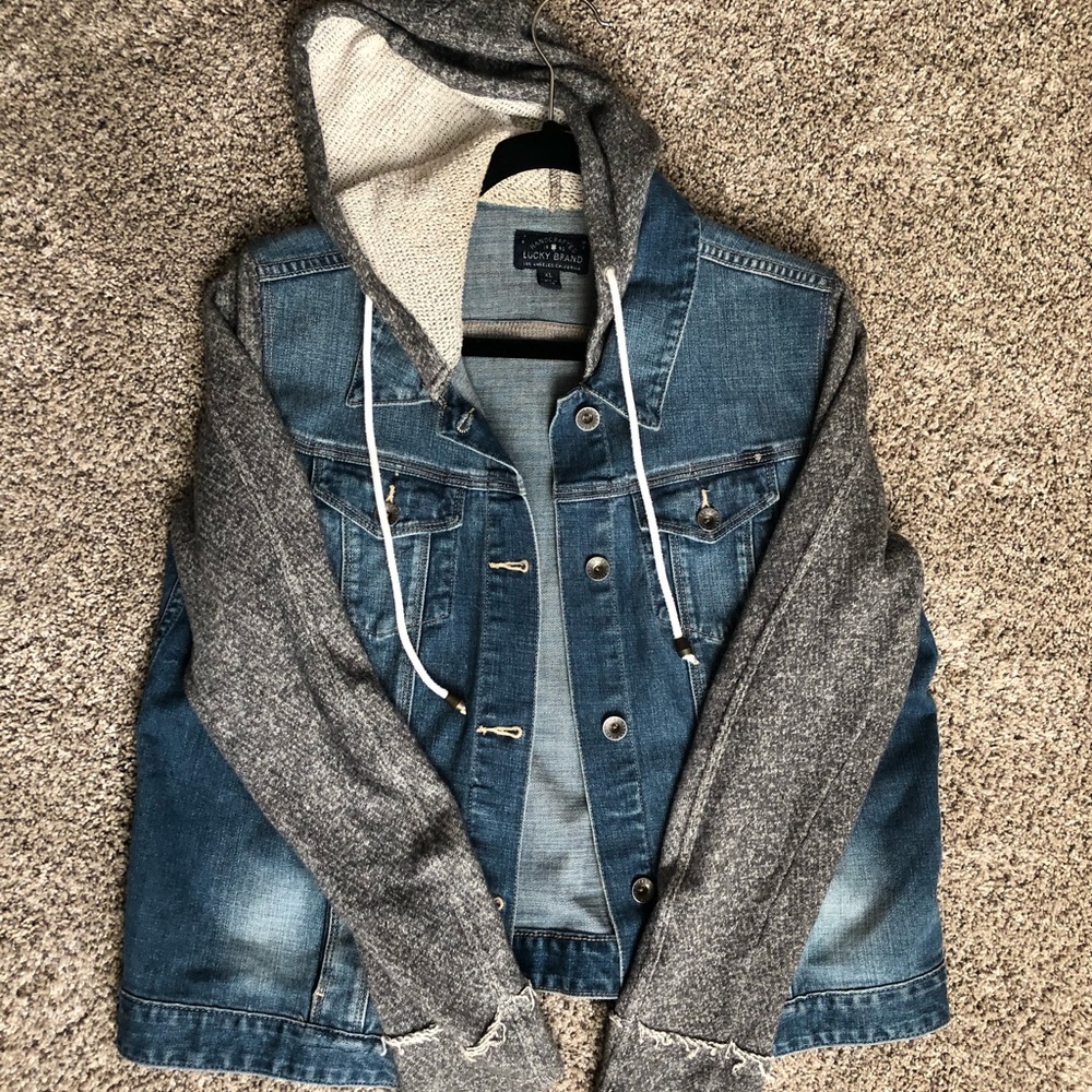 Lucky Brand Jean Jacket with Grey Cloth Sleeves